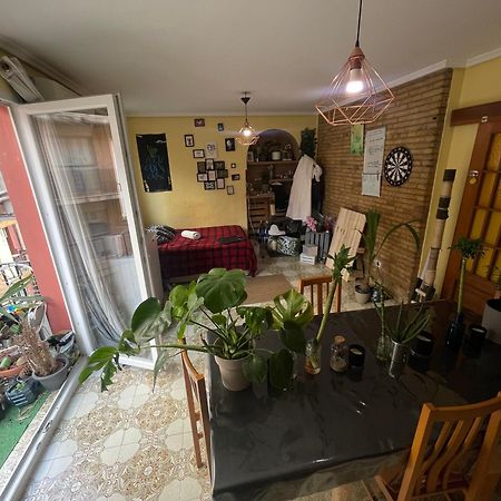 Gemuetliches Zimmer "Gold" Fuer 2 Personen Und Katzenliebhaber Valencia Bagian luar foto